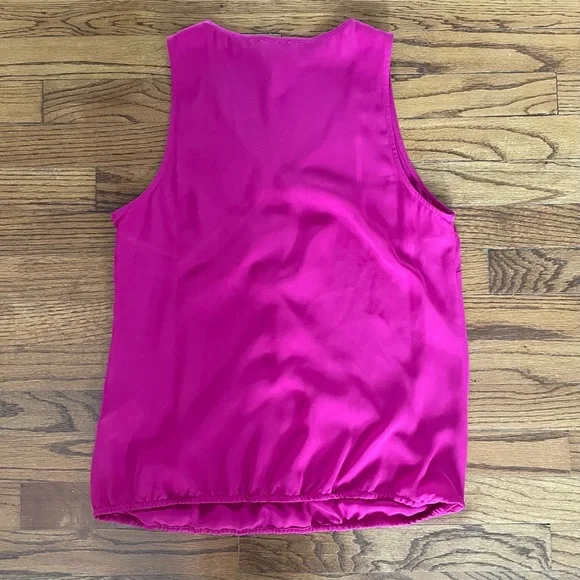 Laundry by Shelli Segal Hot Pink Wrap Front Sleeveless V-Neck Top Blouse Small - Picture 5 of 5